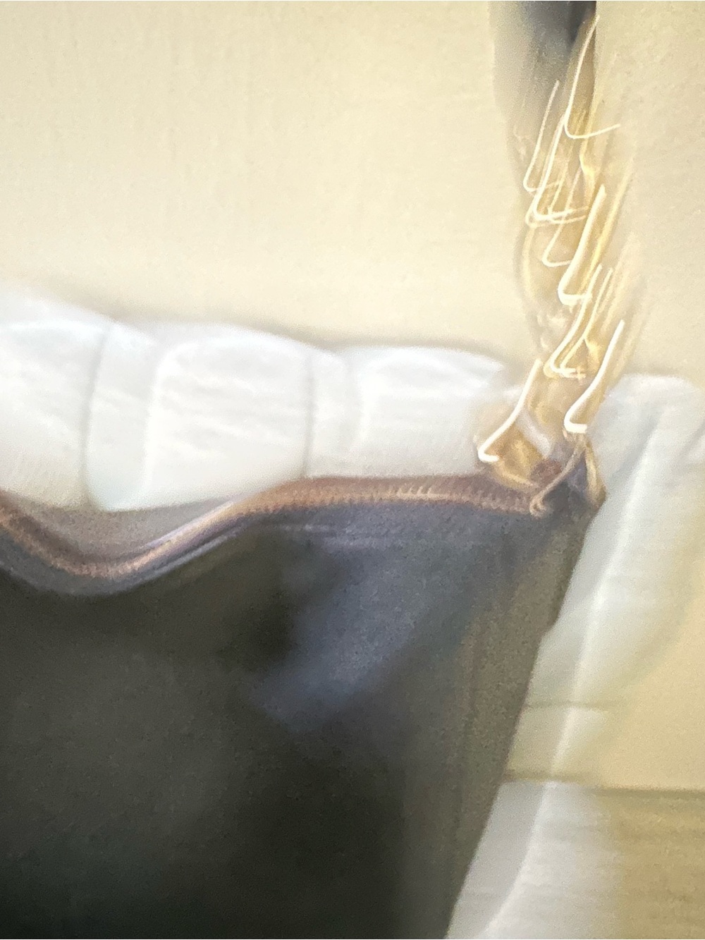 Coach Black Pebbled Leather Shoulder Bag with Gold Hardware - Picture 3 of 6